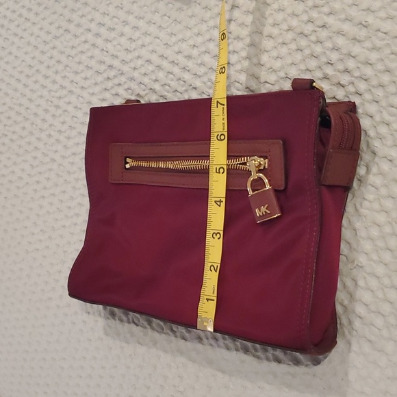 Michael Kors Janie crossbody nylon bag (#22) - Picture 2 of 7